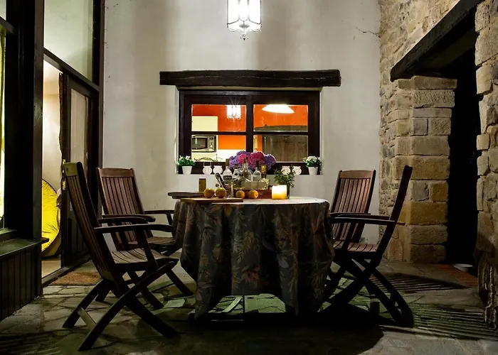 Casona De La Parra * San Miguel de Meruelo