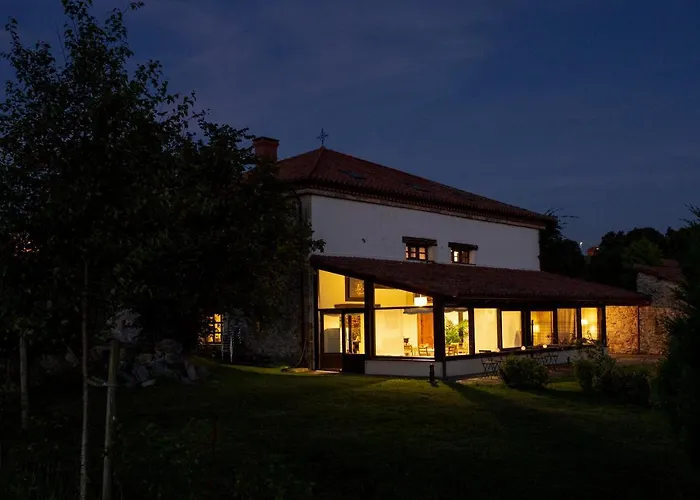 Casona De La Parra * San Miguel de Meruelo